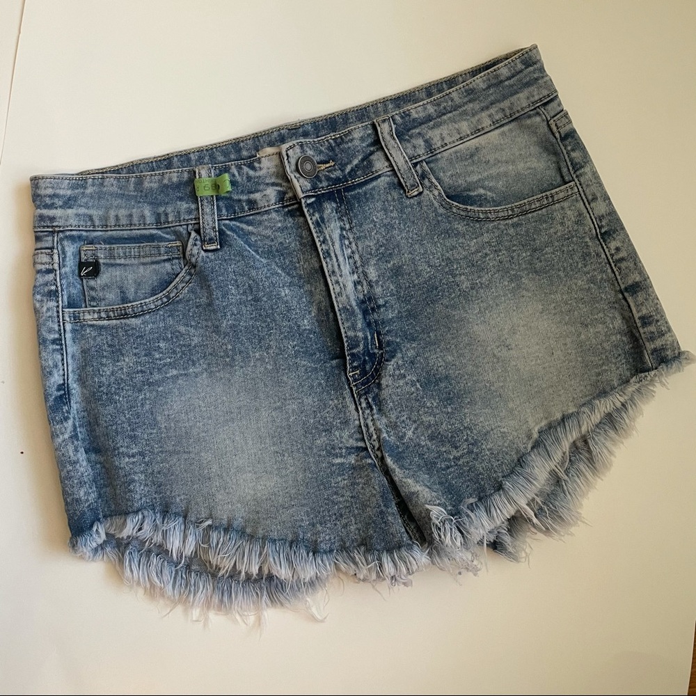 KANCAN Booty Shorts